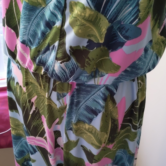 Gili Elegant Jumpsuit - Picture 3 of 8